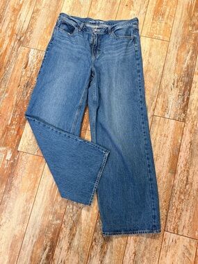 Old Navy Women's Wide-Leg Jeans in Medium Blue Denim